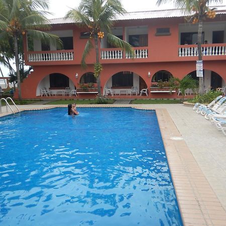 Apartotel Flamboyant ฆาโก ภายนอก รูปภาพ