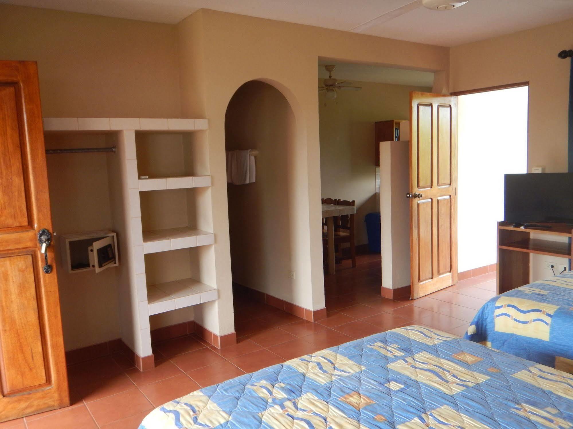 Apartotel Flamboyant ฆาโก ภายนอก รูปภาพ